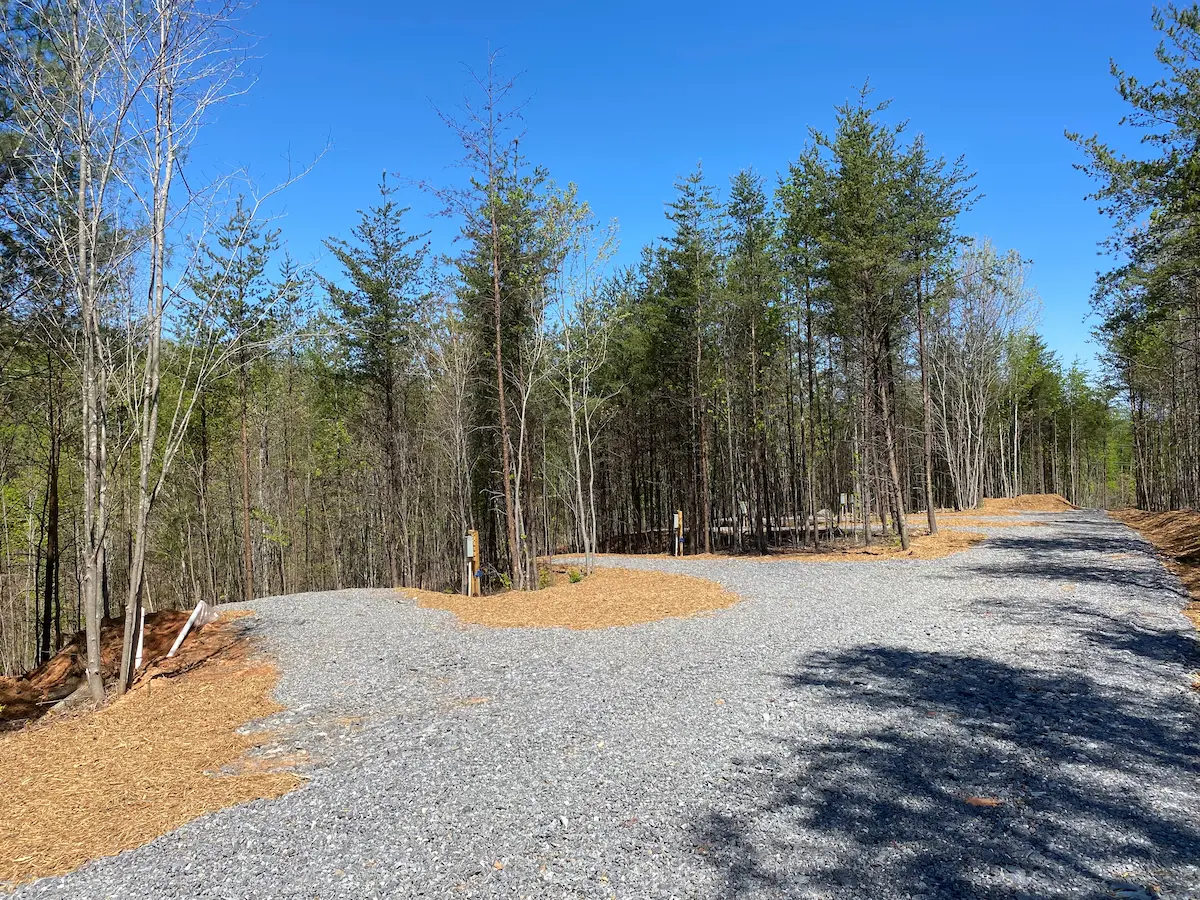 Full-hookup RV sites at Mountain Springs